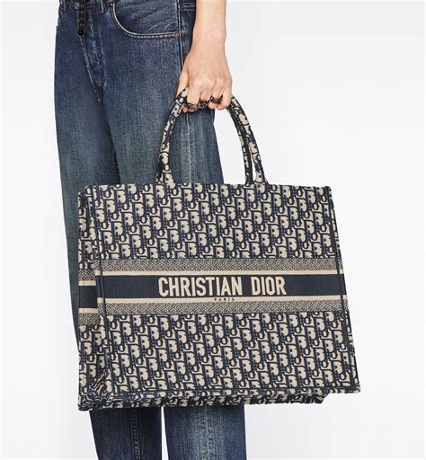 christian dior large tote bags|christian dior book tote 2021.